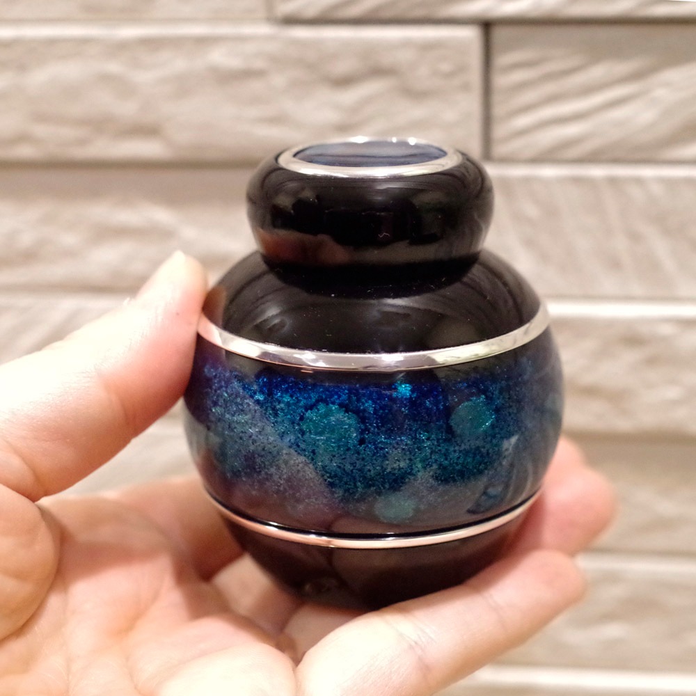 긵 ߥ˹ [ޤȤ/] ȶ°ùεˤʼ⤤