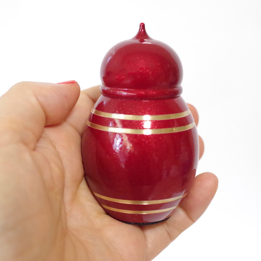 【手元供養】 金属製ミニ骨壷SHIN　レッド ～安心に高岡仏具 made in japan～