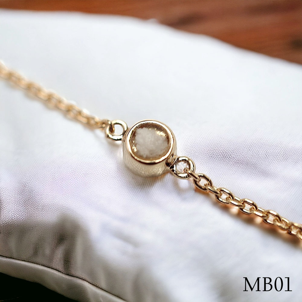 MB01/ԥ󥯥ɡ֥ۤ쥹å ɿ奨꡼ K10PG or K18PG 3mm