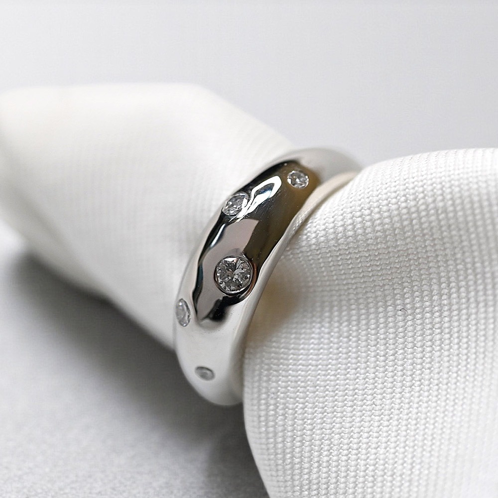 遺骨リング・メモリアルリング,遺骨リング：ホワイトゴールド製