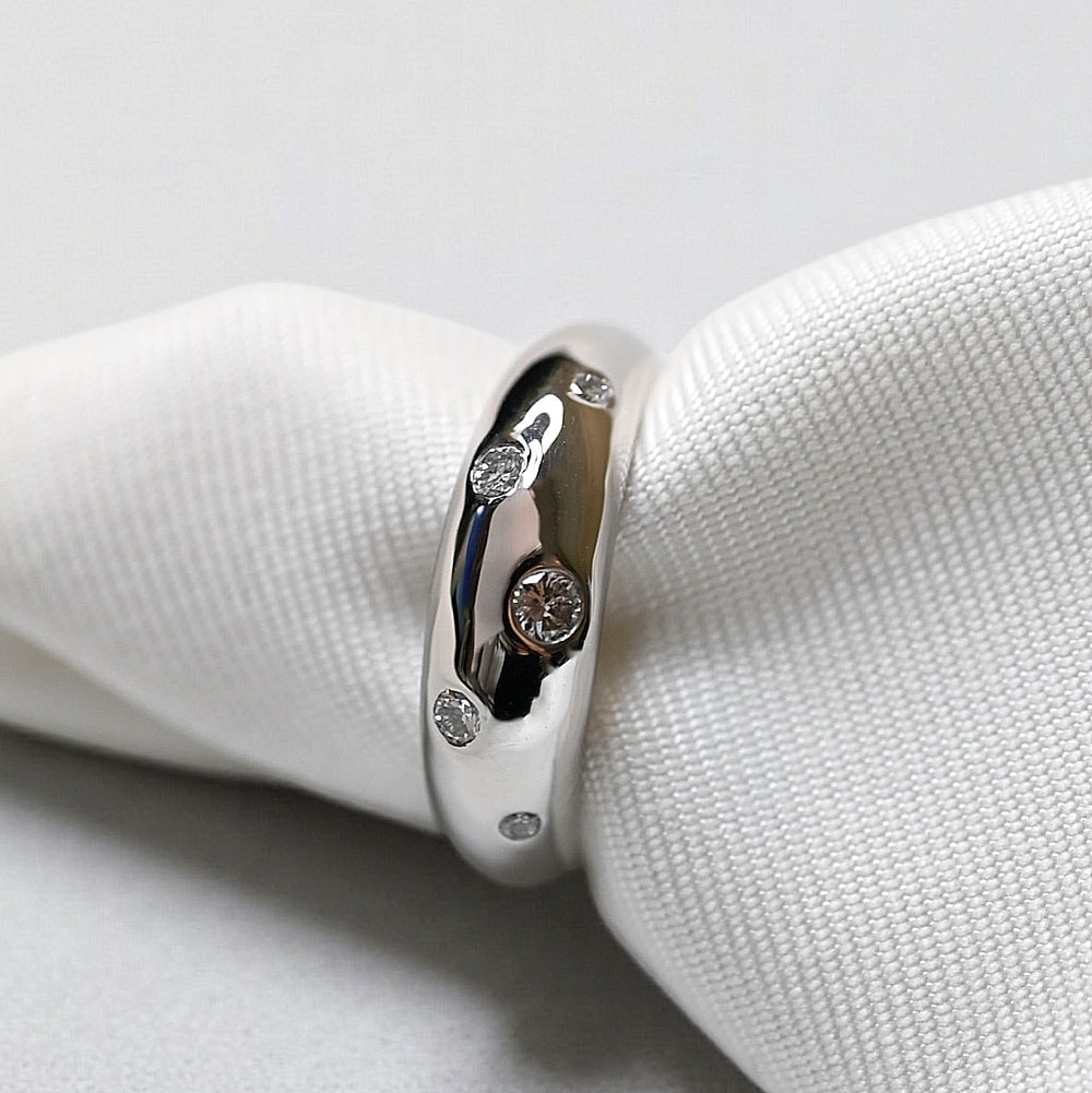 遺骨リング・メモリアルリング,遺骨リング：ホワイトゴールド製