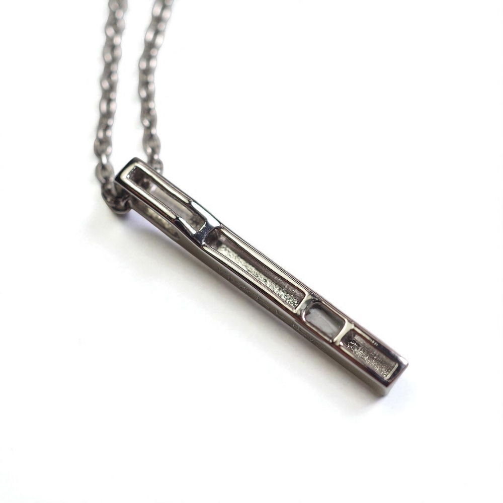 プラチナ製【MS13/Pt900】 メモリアルジュエリー樹脂埋封セミオーダー