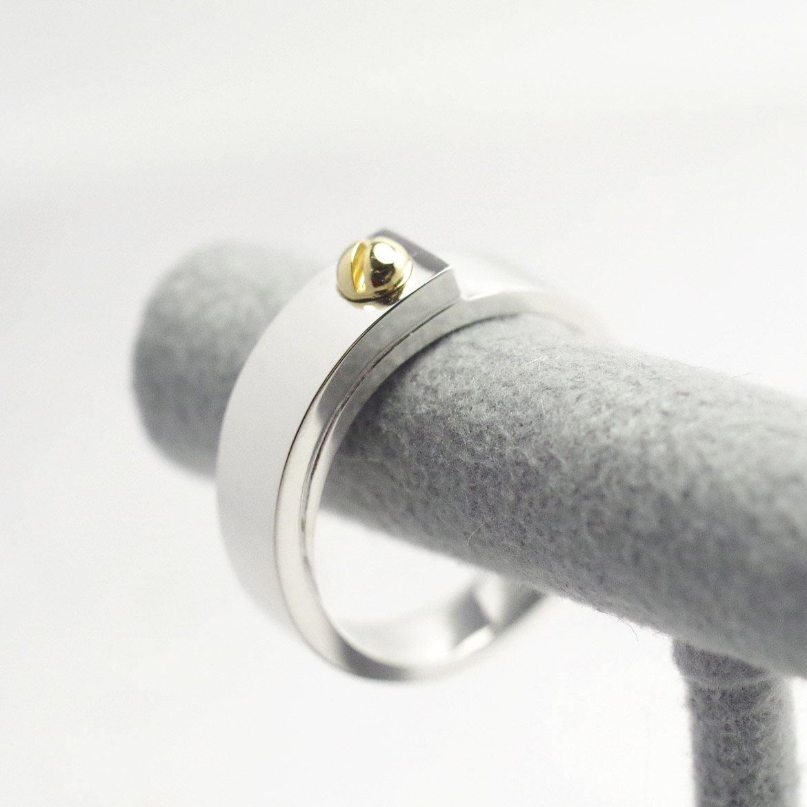 [�����른�奨�꡼] SILVER�� ���ꥢ���󥰡���󥰥���å� ��3������Ÿ����