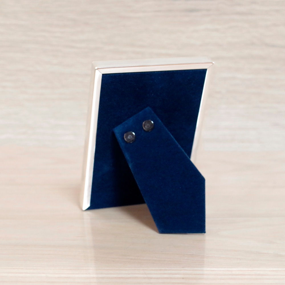 ץʥСե졼ࡦ饹Υեȥե졼ࡡLǥ