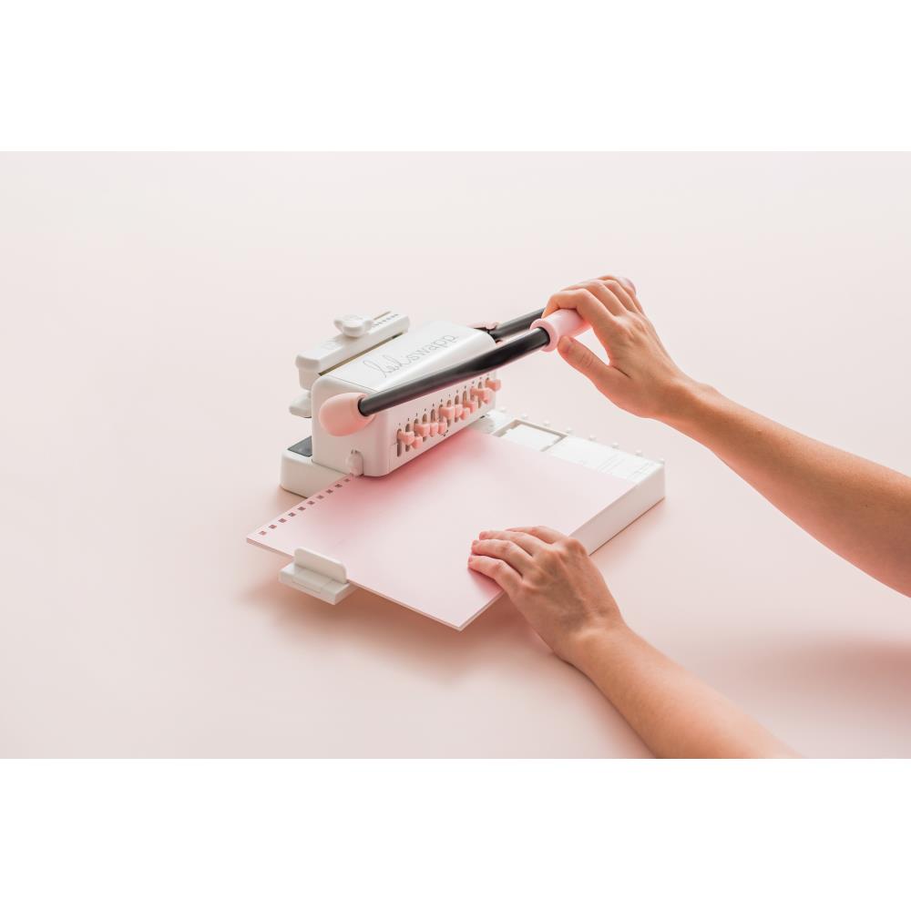 26%OFF̲ʡWe R Makers ܵ ۡѥ Cinch Book Binding Tool Square Holes