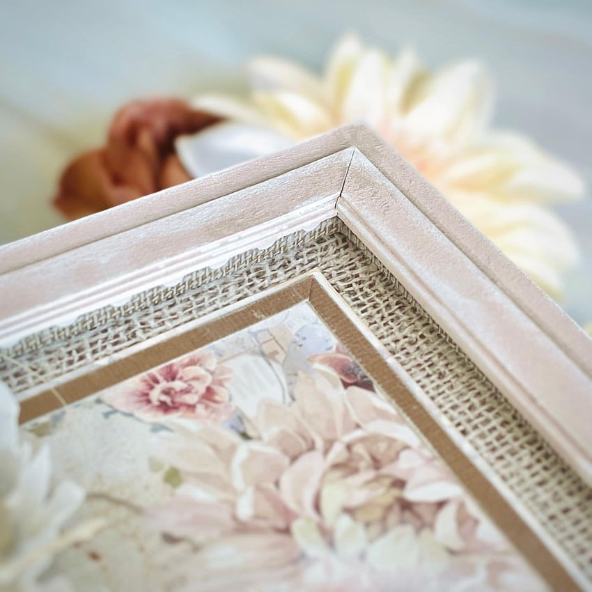 MP-61009 Vintage Frame Chipboard 12x12 ���åץܡ���