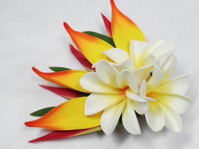 ティアレとパラダイスリーブス ヘアクリップ