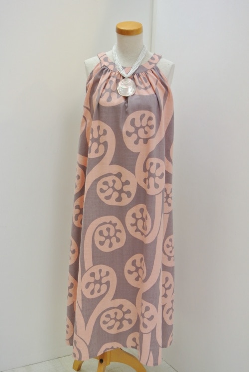 メネフネオリジナルワンピース Hapuu Iapana ハプーヤパーナ 　［アズキ／サーモン］　