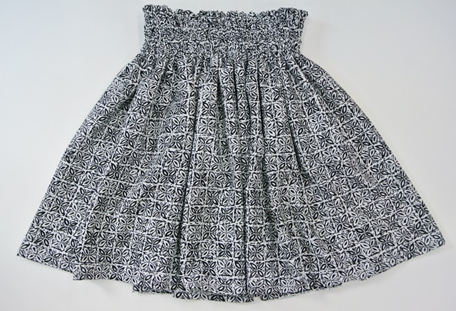 オリジナルパウスカート3.6ｍ75cm丈　カウラナ（ブラック/ホワイト）　ポリエステル100％