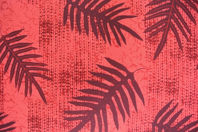 ケ　アラ　ラウアエ　1メートル [レッド/バーガンディー]