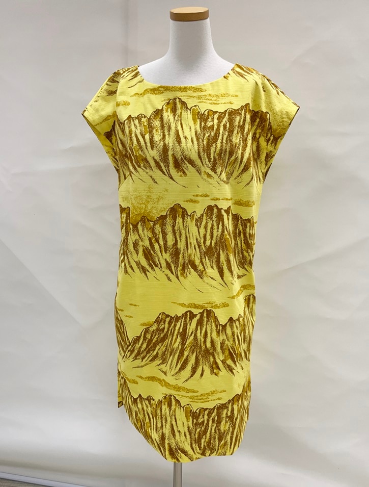 メネフネオリジナルワンピース 　OP-19 ナニ コオラウ　　［バナナイエロー］