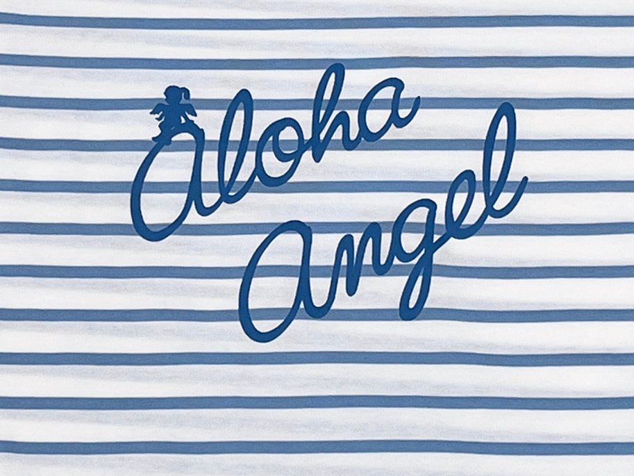 文字の上にはかわいいエンジェルが！