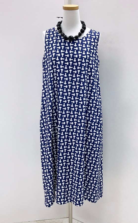 メネフネオリジナルワンピース 　M-551　クイアイ　［ネイビー］　