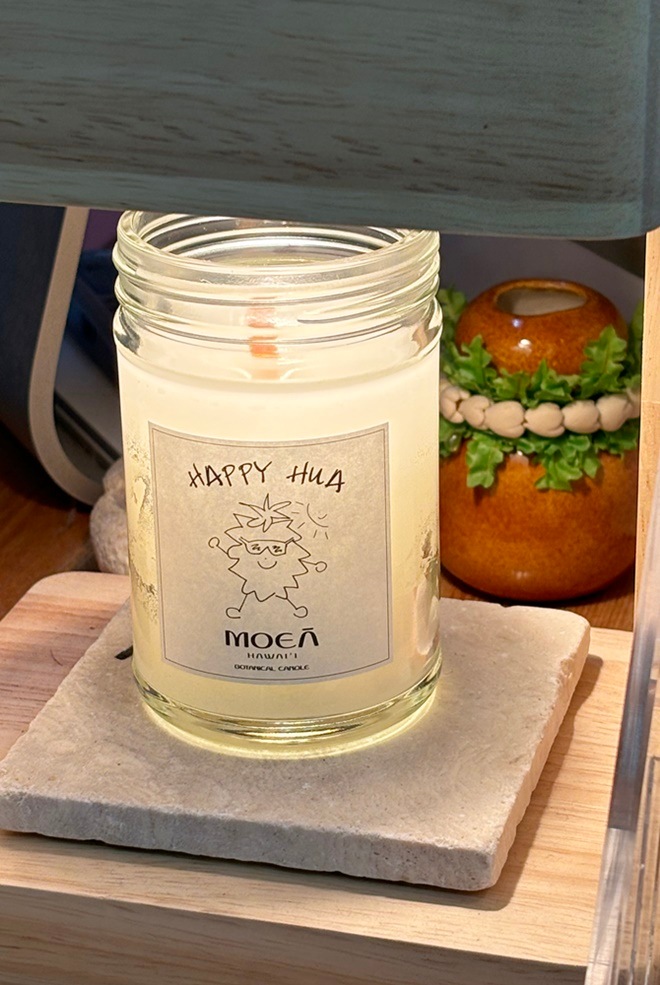 キャンドルウォーマーを使えば火を使わなくてもお楽しみいただけます。