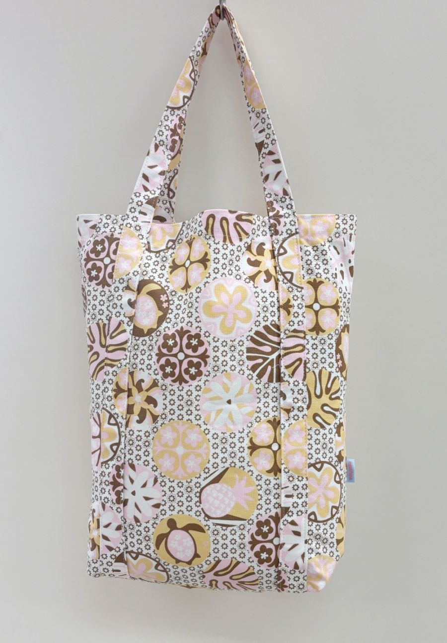 ハッピーアイランドデザインキャンバストートバッグ[ピンク]　