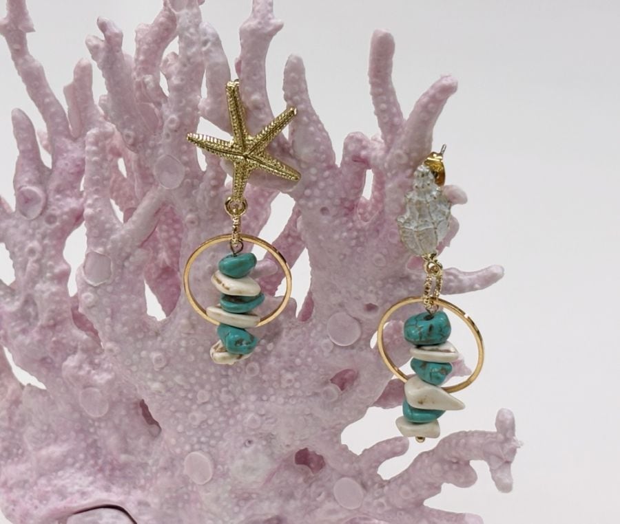 モリンモチーフピアス