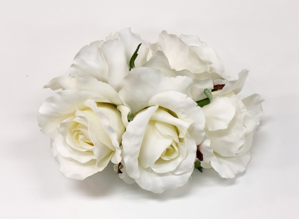 【プレミアムヘアクリップ]NO1　白いバラ５個付きクリップ