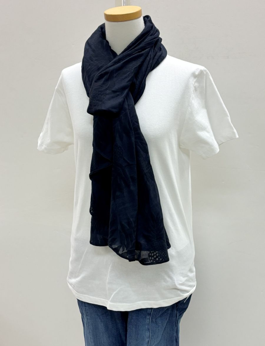 スカーフとしてもとってもおしゃれ！
