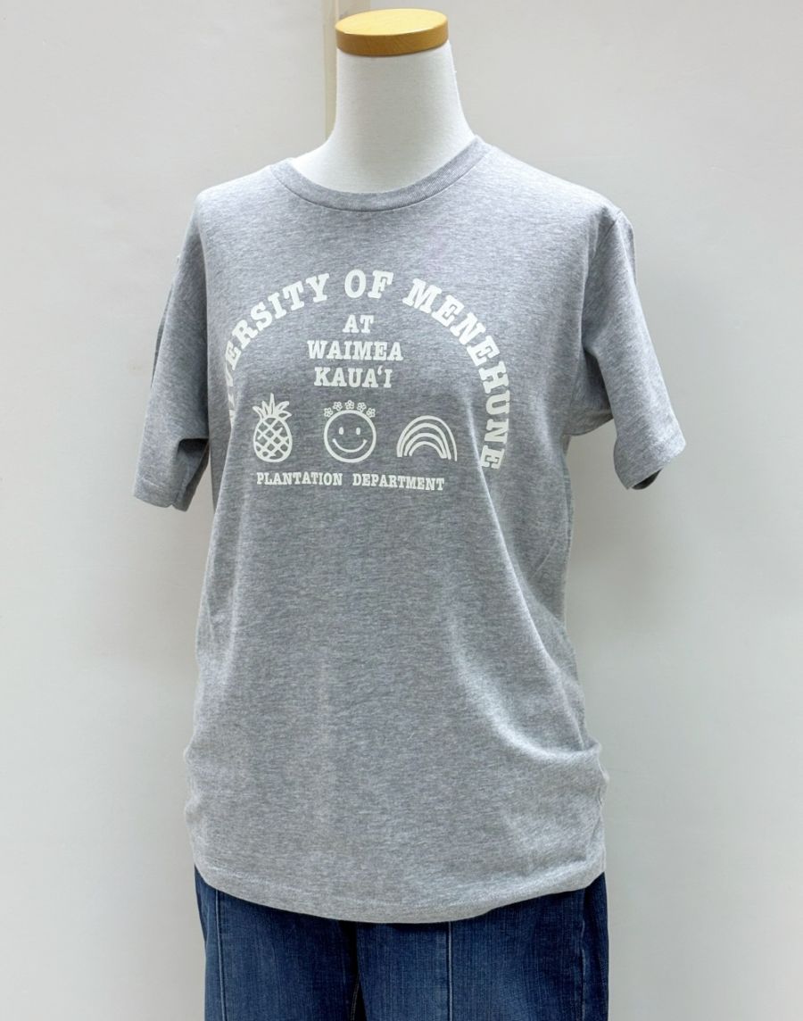 UNIVERSITY OF MENEHUNE Tシャツ 半袖        ［グレー］