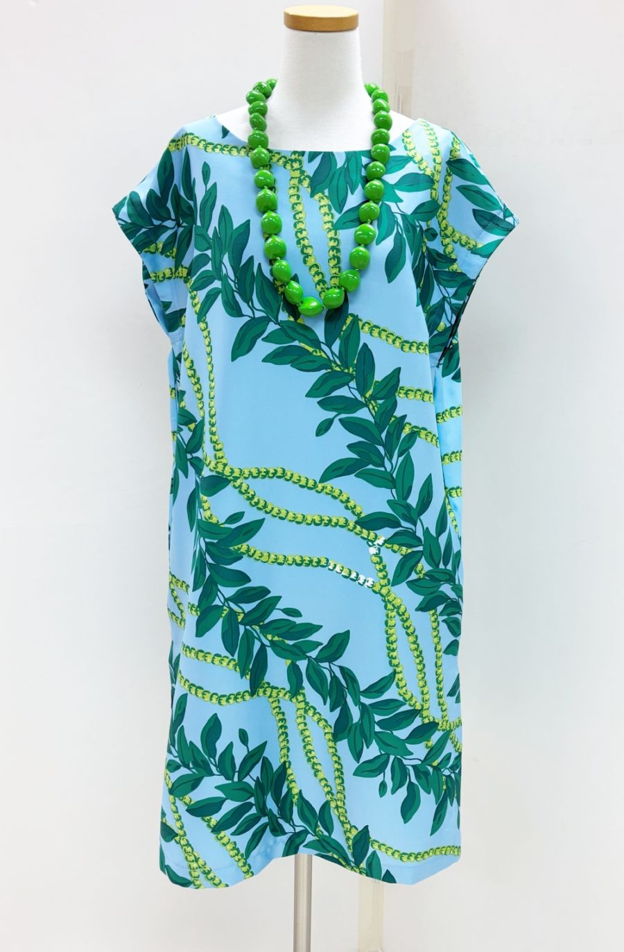 オリジナルのハワイアン・デザイン・ワンピース｜メネフネプランテーション