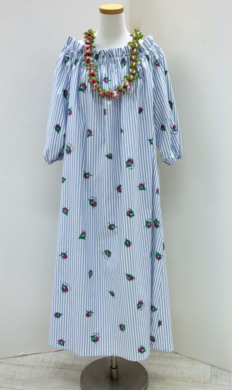 メネフネオリジナルワンピース O-831　カ ロケ オ マウイ（ブルーストライプ）