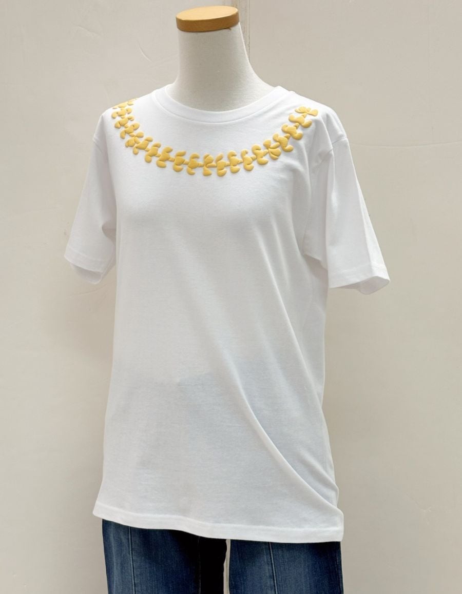 Lei pua kenikeni レイプアケニケニ Tシャツ 半袖      ［ホワイト］