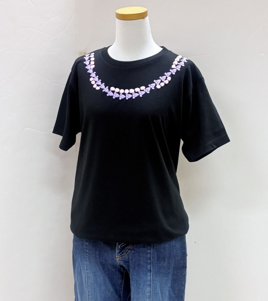 Lei Pua Kalaunuレイ プア カラウヌ Tシャツ 半袖      ［ブラック］