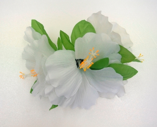 ハイビスカスヘアクリップ［ホワイト］