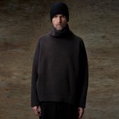 DEVOA（デヴォア） High neck knit / CHARCOAL