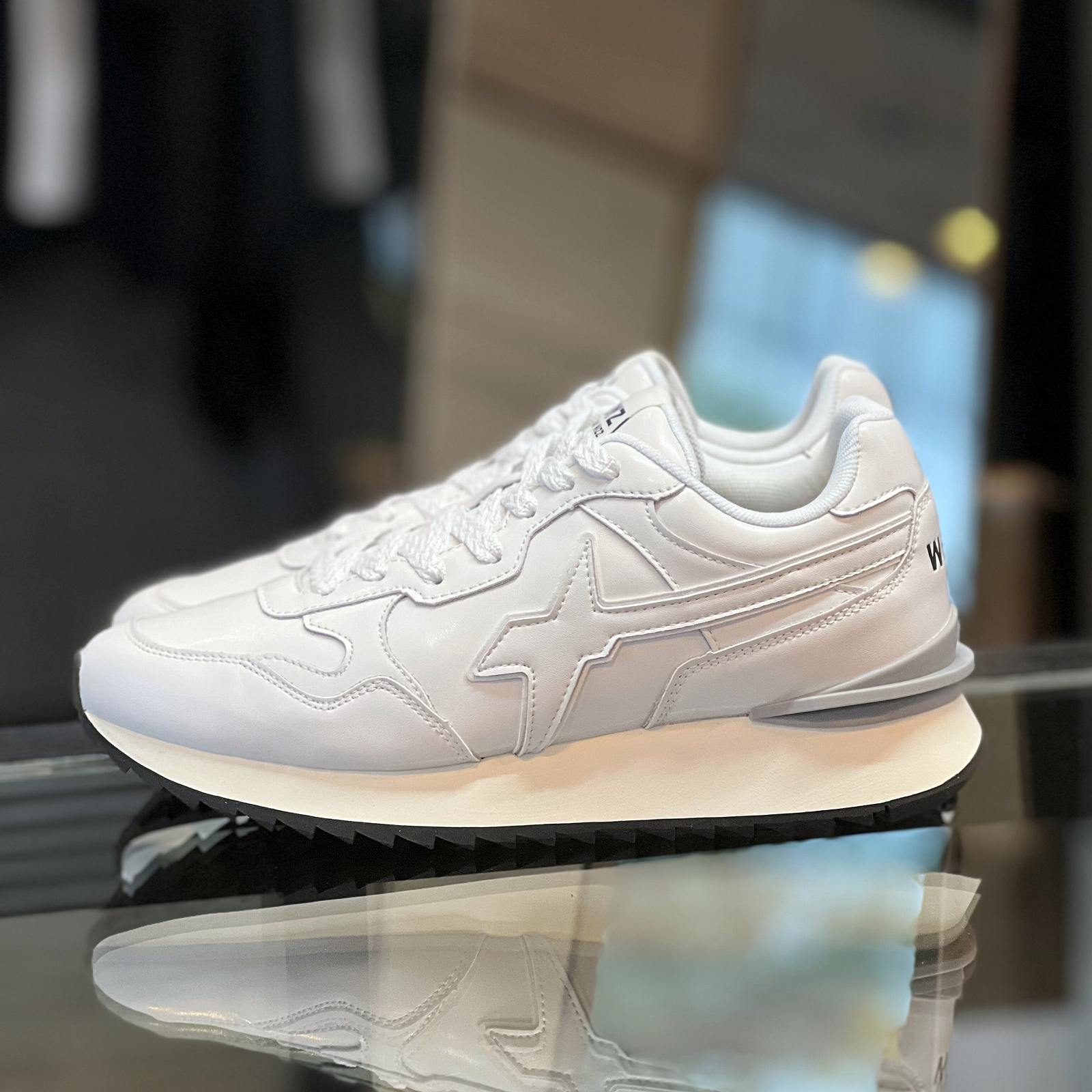 Thuypham です 87623727a896544b396986199833d6