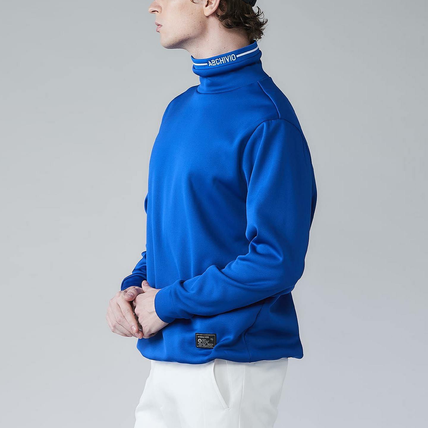 アルチビオ　ARCHIVIO 青色ハイネック 長袖 サイズ50 アルチビオ ARCHIVIO 青色ハイネック 長袖 サイズ50