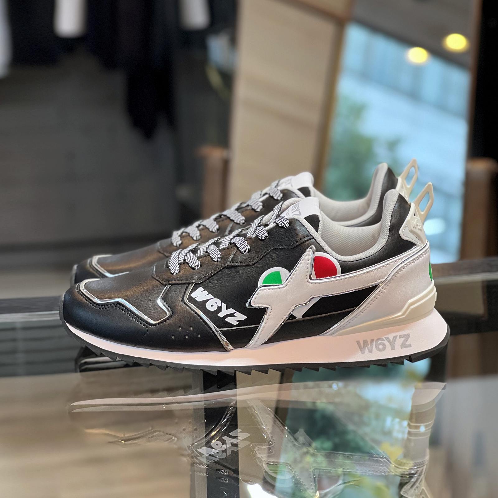 W6YZ(ウィズ) '25/AW 限定モデル JET-M 56 1A37/HEART-BLACK | W6YZ