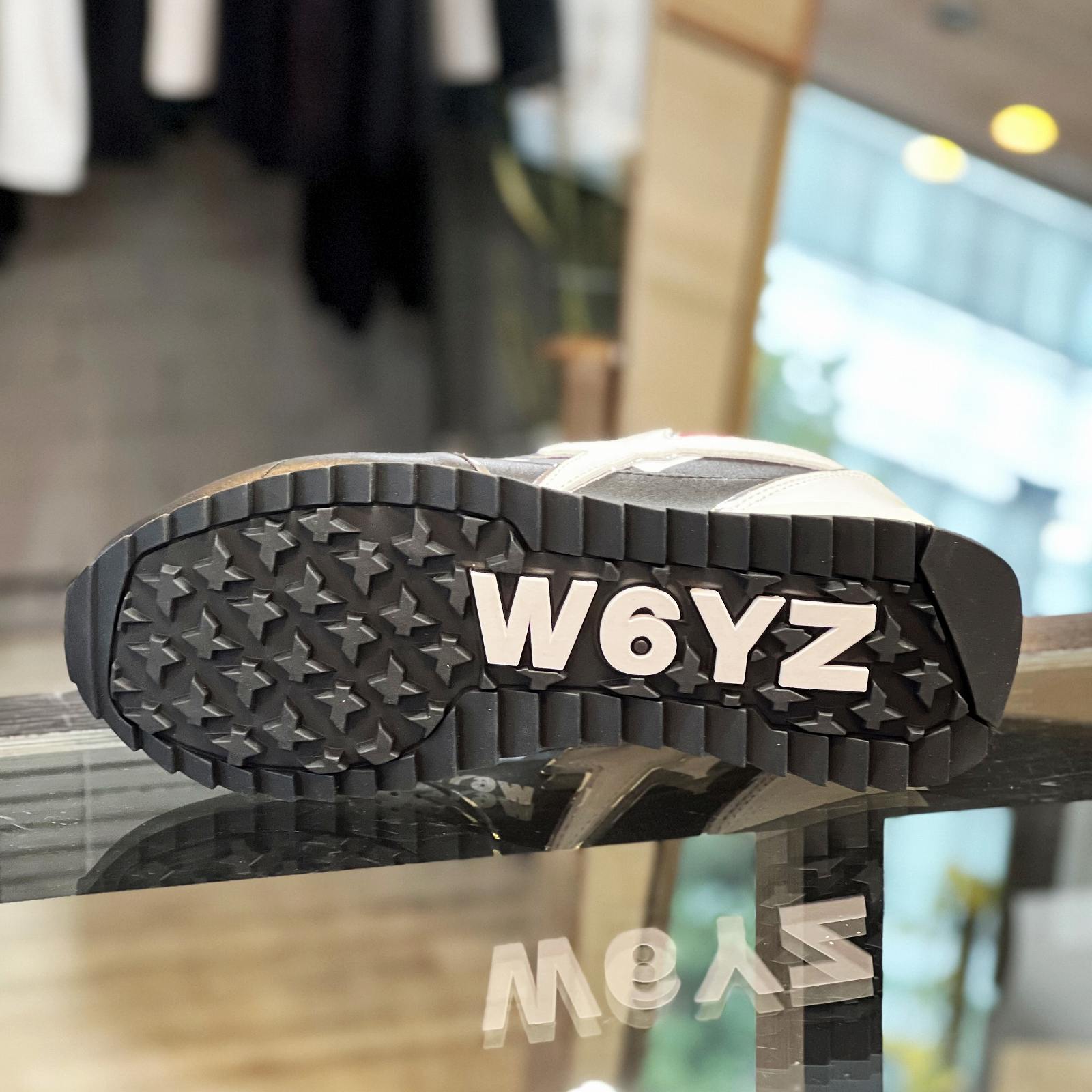 W6YZ(ウィズ) '25/AW 限定モデル JET-M 56 1A37/HEART-BLACK | W6YZ