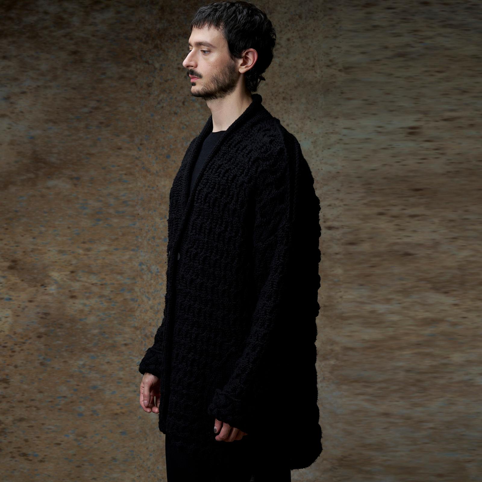 DEVOA（デヴォア）Hand knit jacket / BLACK | DEVOA（デヴォア