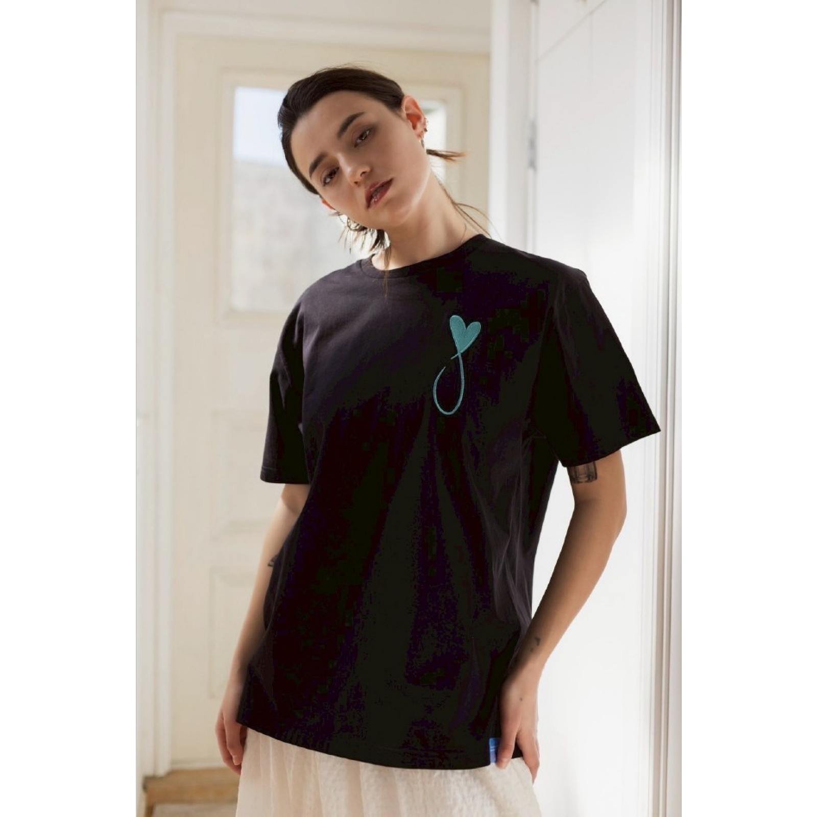 MAISON HONORE(メゾンオノレ）Tiphanie Big Logo T-shirt/BLACK