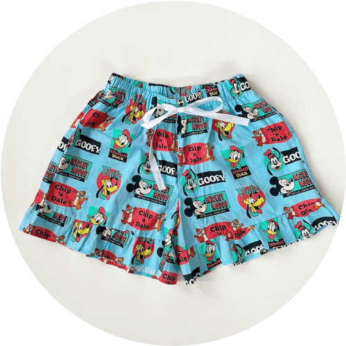 大人size[即納]  Mickeyfriends Boy‘sキャラクター総柄ショートパンツ