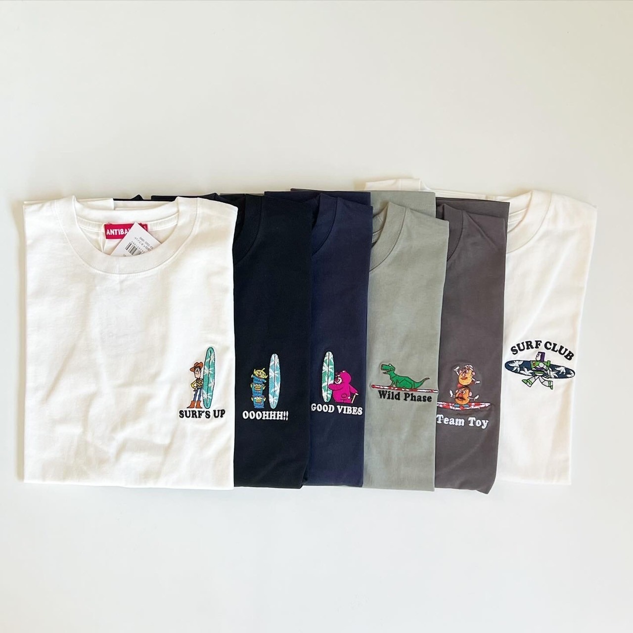 大人size[即納]   【トイストーリー】ワンポイント刺繍ベーシックサイズTEE