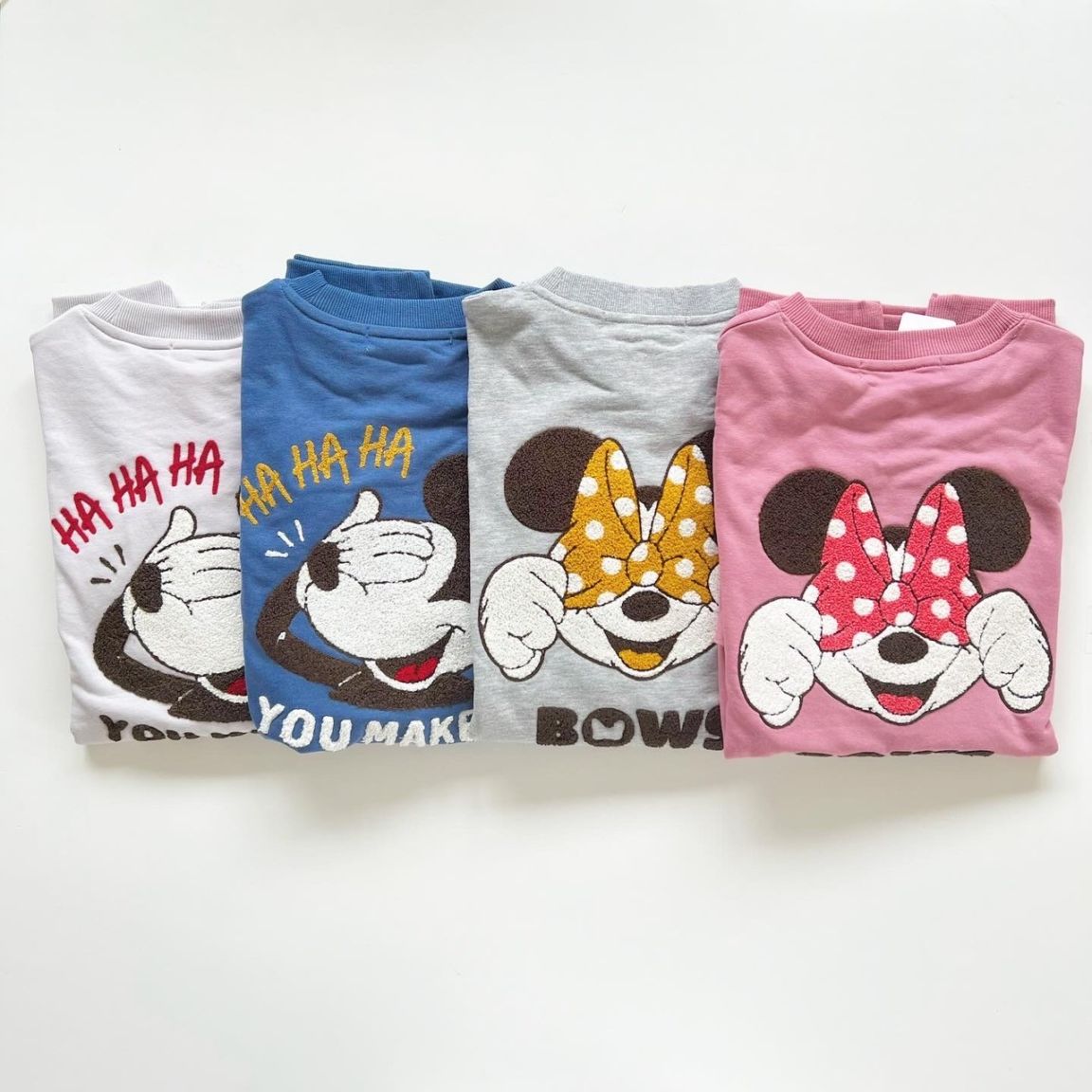 大人size[即納]  目隠しミッキーミニーサガラ刺繍裏毛トレーナー