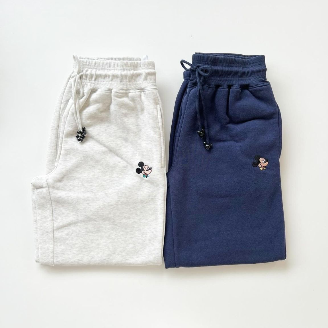 大人size[即納]   ミッキーマウスロゴ　裏起毛パンツ