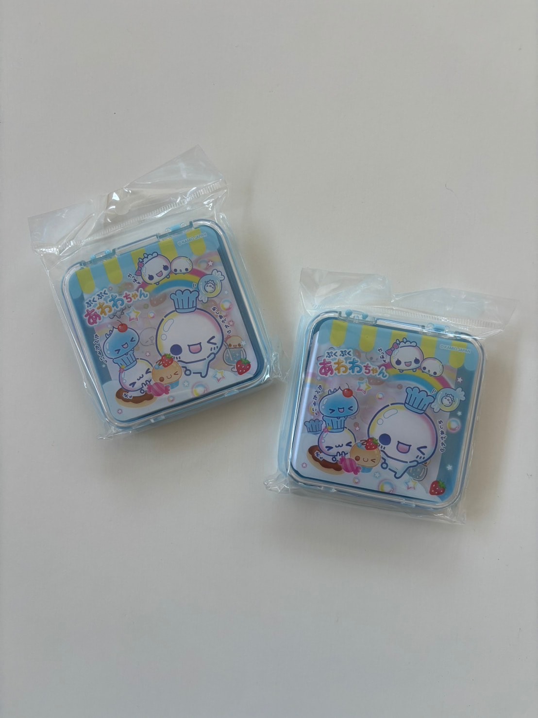 [即納]  ぷくぷくあわわちゃん 4サイズステッカー クリアケース入りメモ