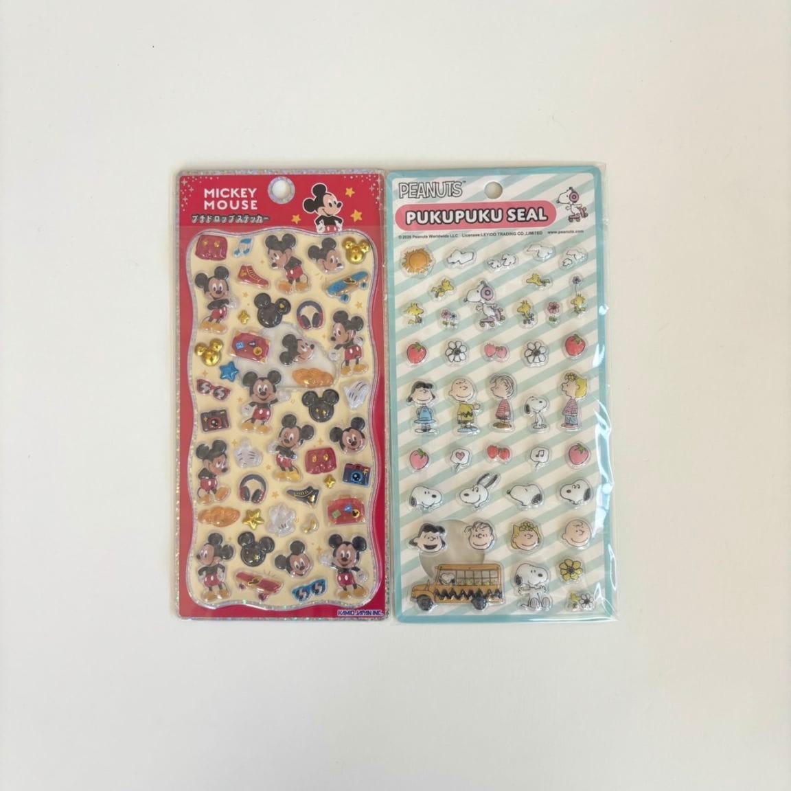 [シークレット販売]   2枚セット　ミッキープチドロップシール　スヌーピー 立体シール　セット