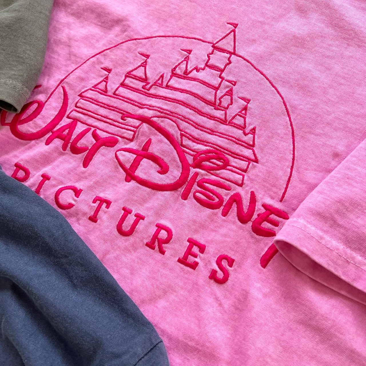 MimiDior ヴィンテージディオールバラ刺繍 長袖Tシャツピンク SCHOOL”刺繍 ヴィンテージロングTシャツ - ダイリク レディース