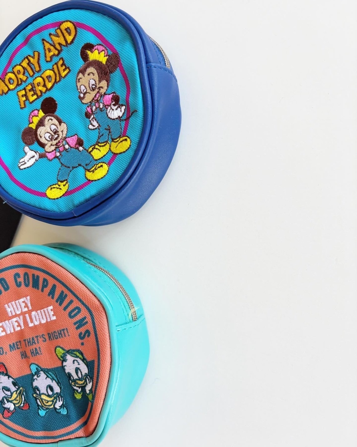 [即納]   ディズニ－ ヒューイデューイルーイ ラウンドオレンジ ポーチ