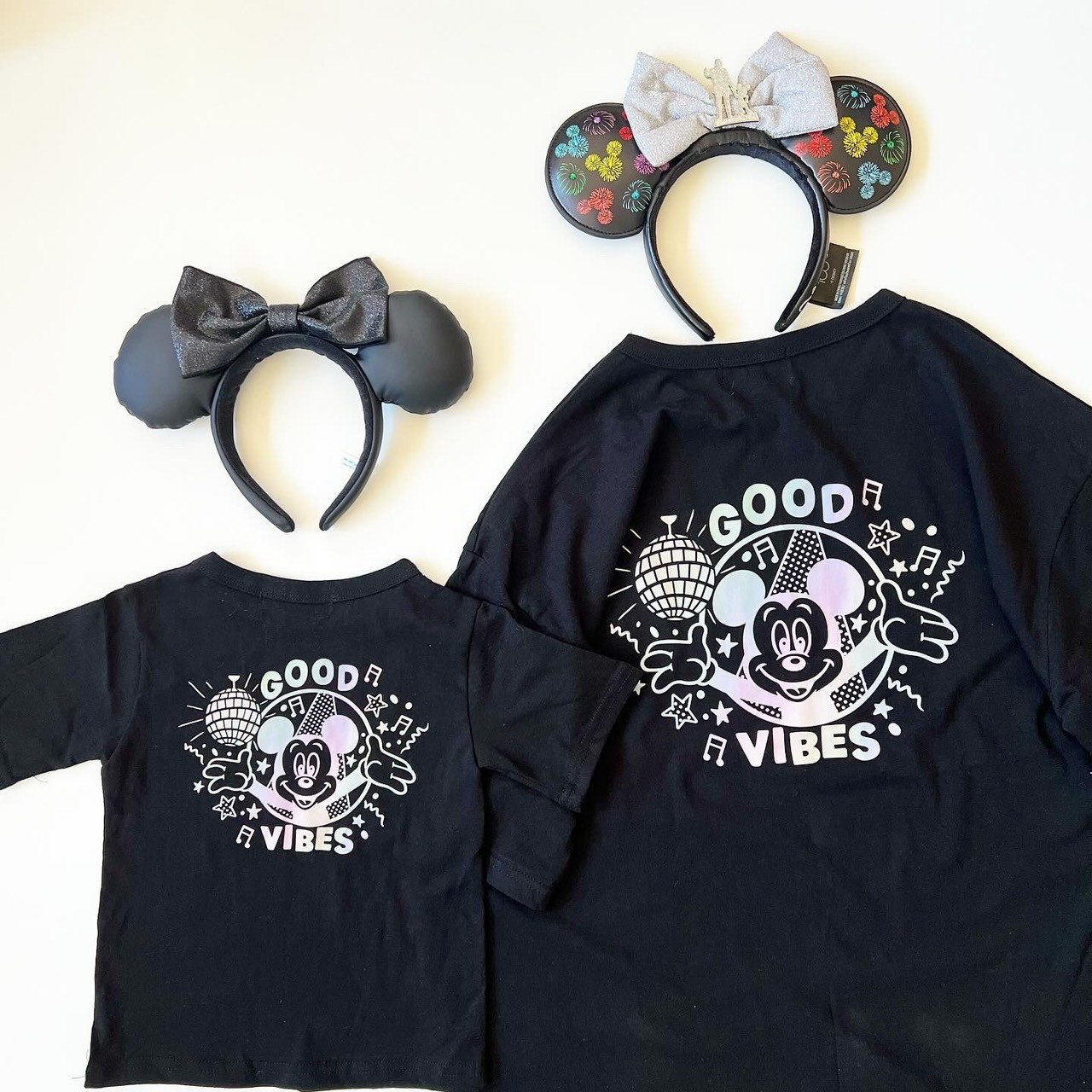 90-150.大人size[即納]    GOOD VIBES レインボー半袖Tシャツ  (mes favoris original )