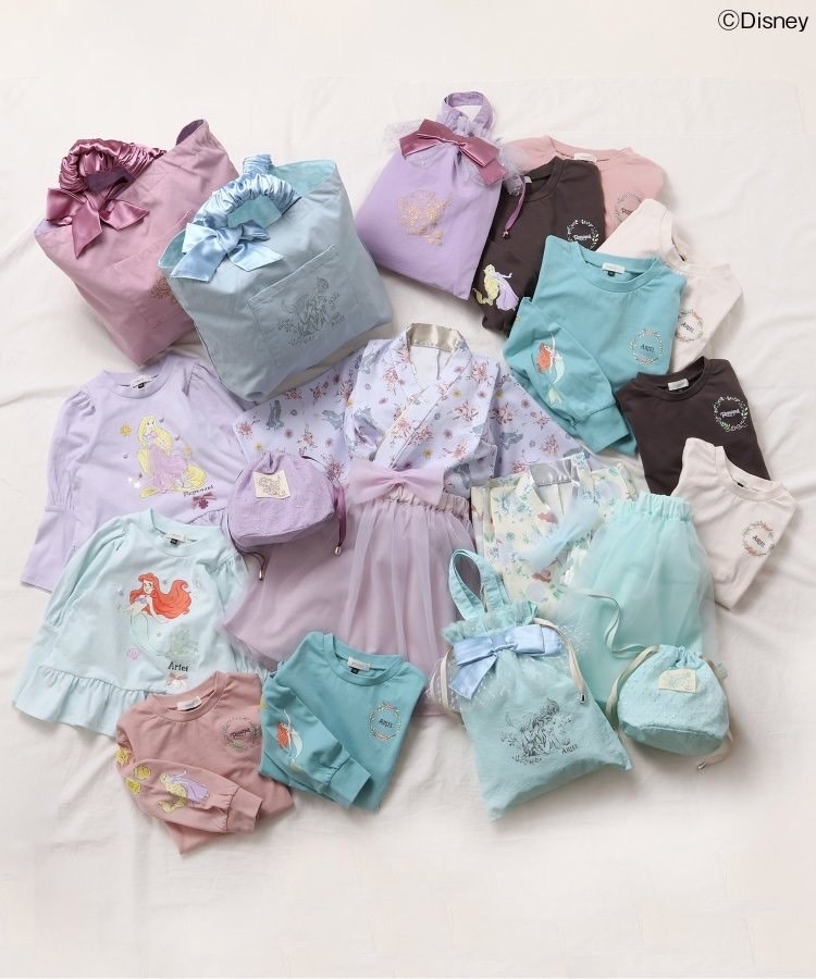 90-140size [即納]     ディズニーキャラクター/プリンセス 袖モチーフTシャツ  (SERAPH)