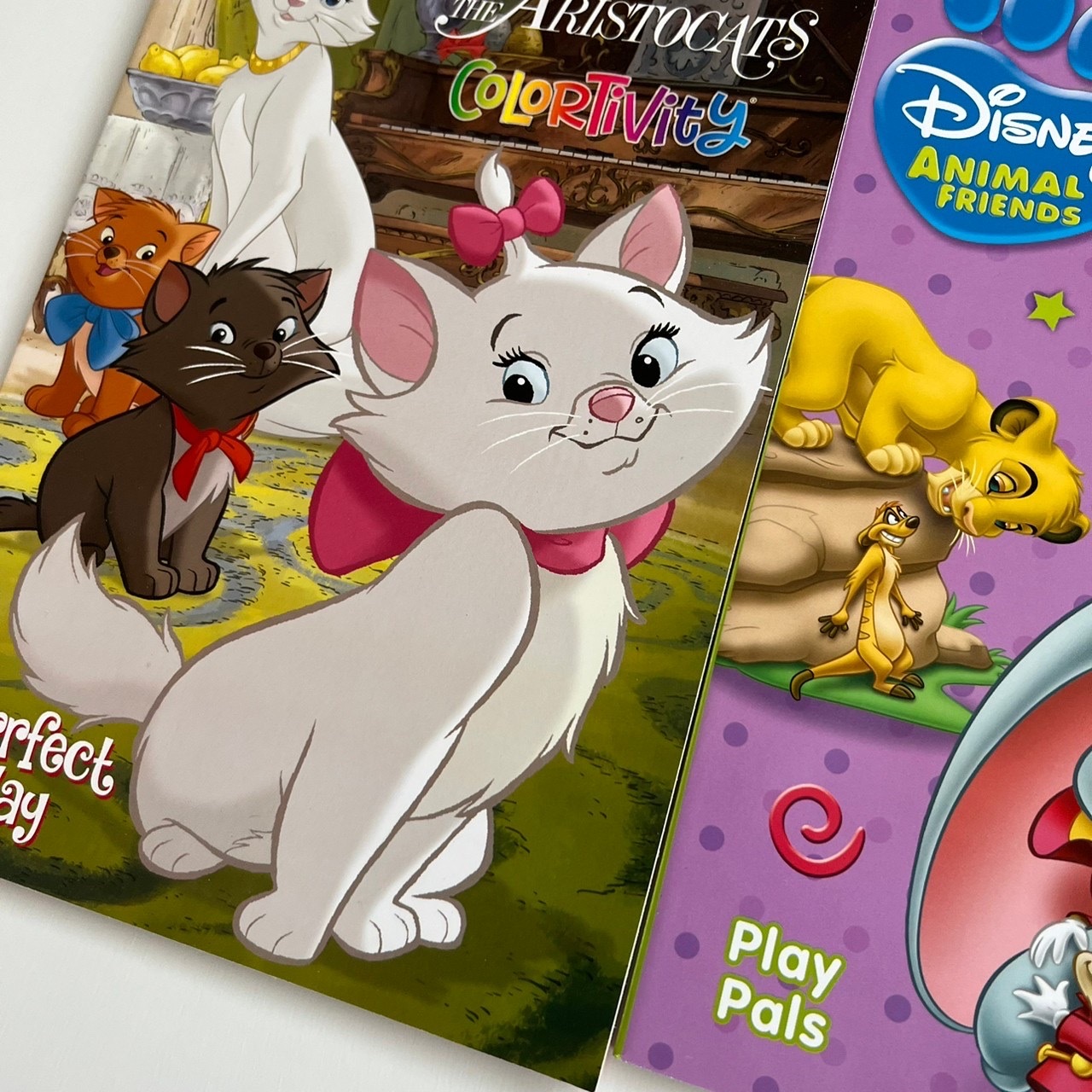 [即納] Disney キャラクター　塗り絵