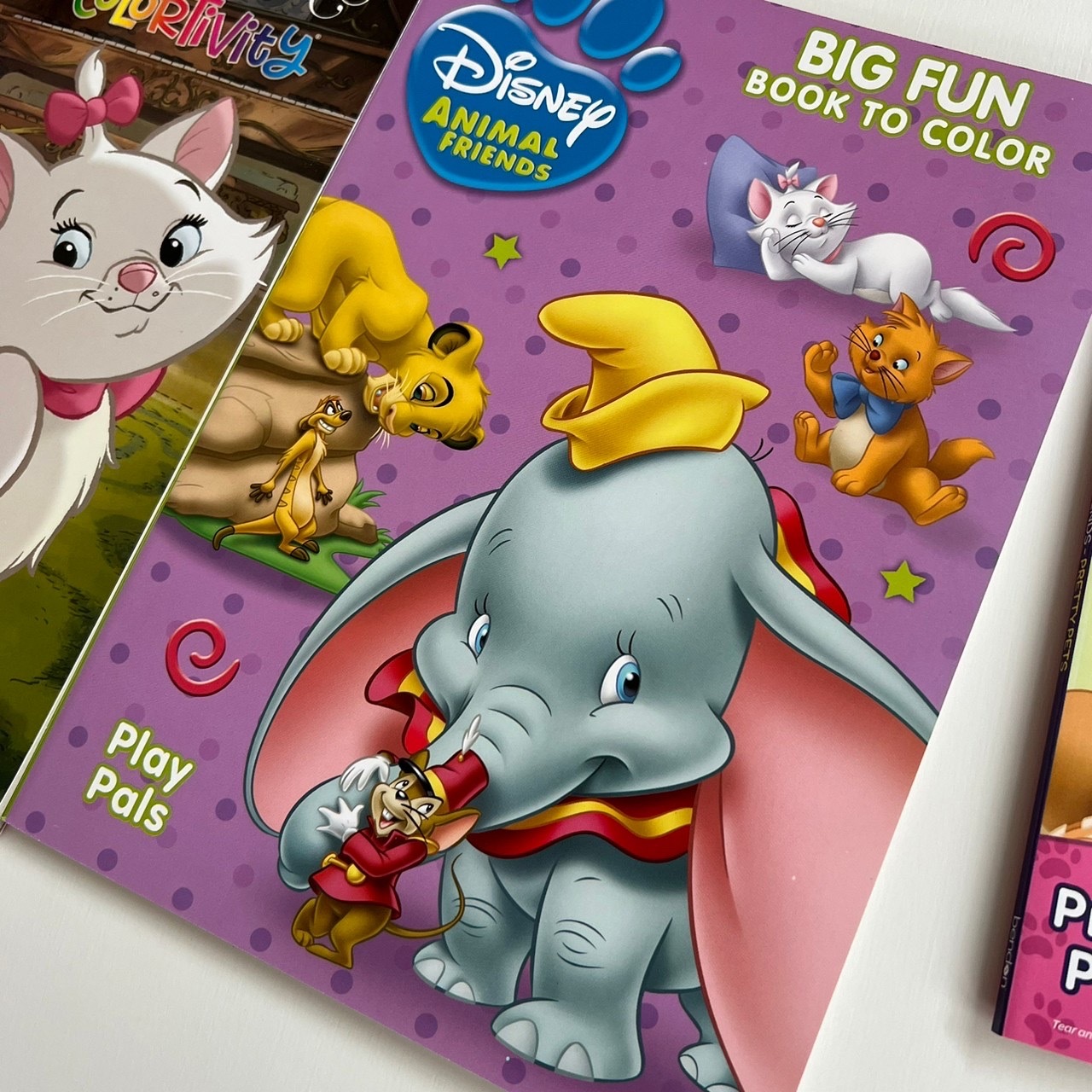 [即納] Disney キャラクター　塗り絵