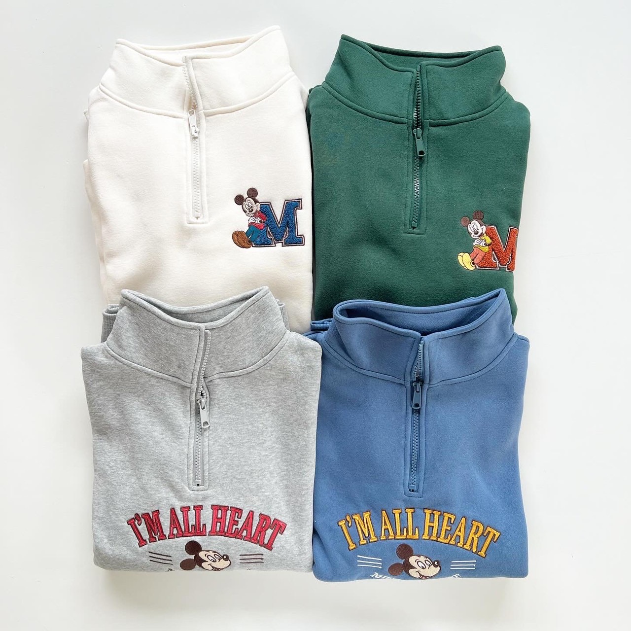 大人size[即納]   ハーフジップミッキー刺繍裏起毛トレーナー