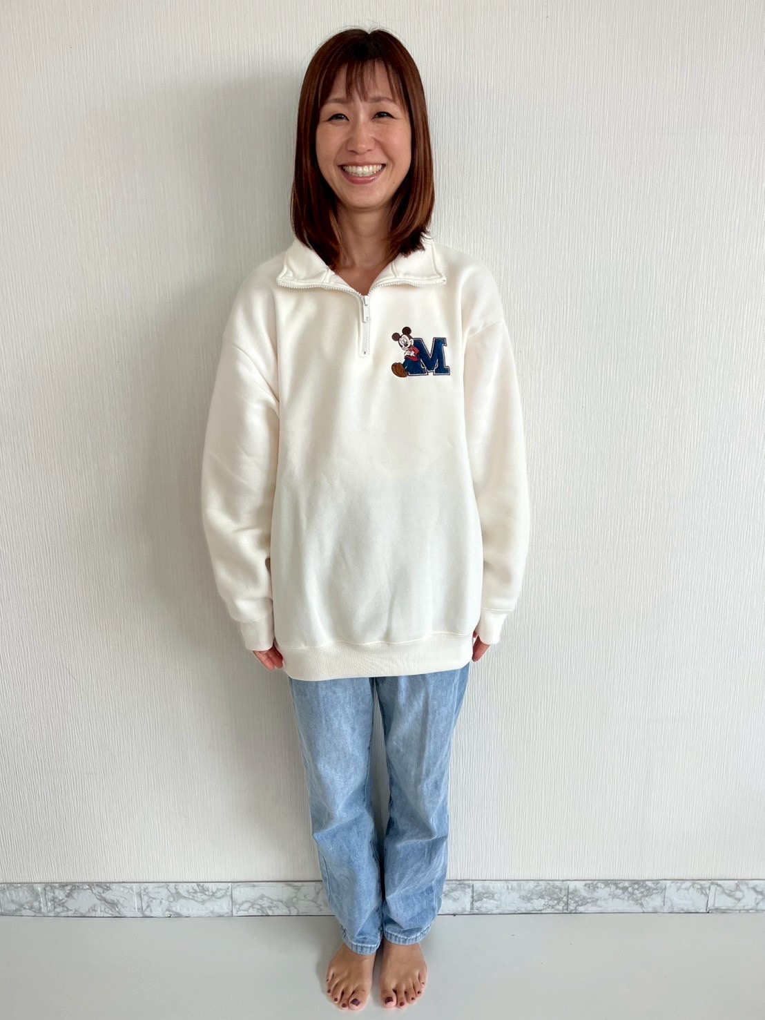 大人size[即納]   ハーフジップミッキー刺繍裏起毛トレーナー