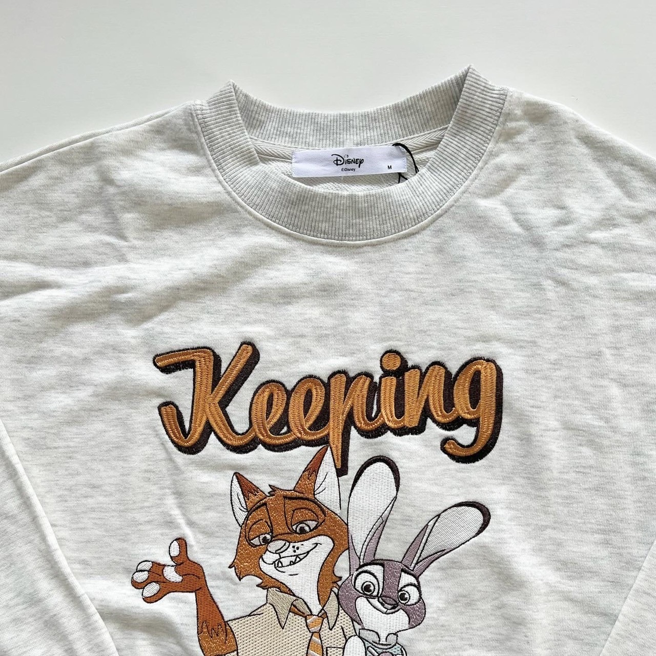 大人size[即納]   ズートピア刺繍裏毛トレーナー